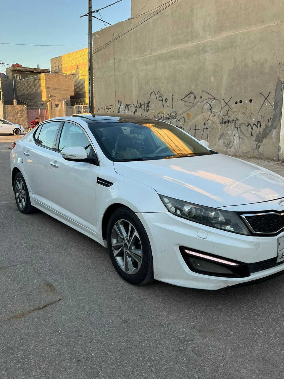 أوبتما 2013
خليجي بيه دور خلفي صبغ 
فول 1/1
بنوراما
محرك 2400 
بصمة تشغيل
بصمة ابواب 
كشنات جلد
حساس خلفي
شاشة 
كاميرا 
لد امامي
لد خلفي
تخم تاير جديد
ويل حجم 17
انارة kiA بالدوس
نظام ترحيب عن بعد 
أشاير بالمري
مري شفط
تحكمات ستيرن
شفتات
تبريد قطعتين
ثلاجة بالجكمجة
نظام ABS مانع انزلاق
نظام كروز تثبيت سرعه
نظام ايكو تنظيم استهلاك البنزين
بلوتوث/اوكس
السعر 123بيع اومراوس 
رقم اربيل الماني 
وكالة او تحويل الاستفسار *********** ***********
