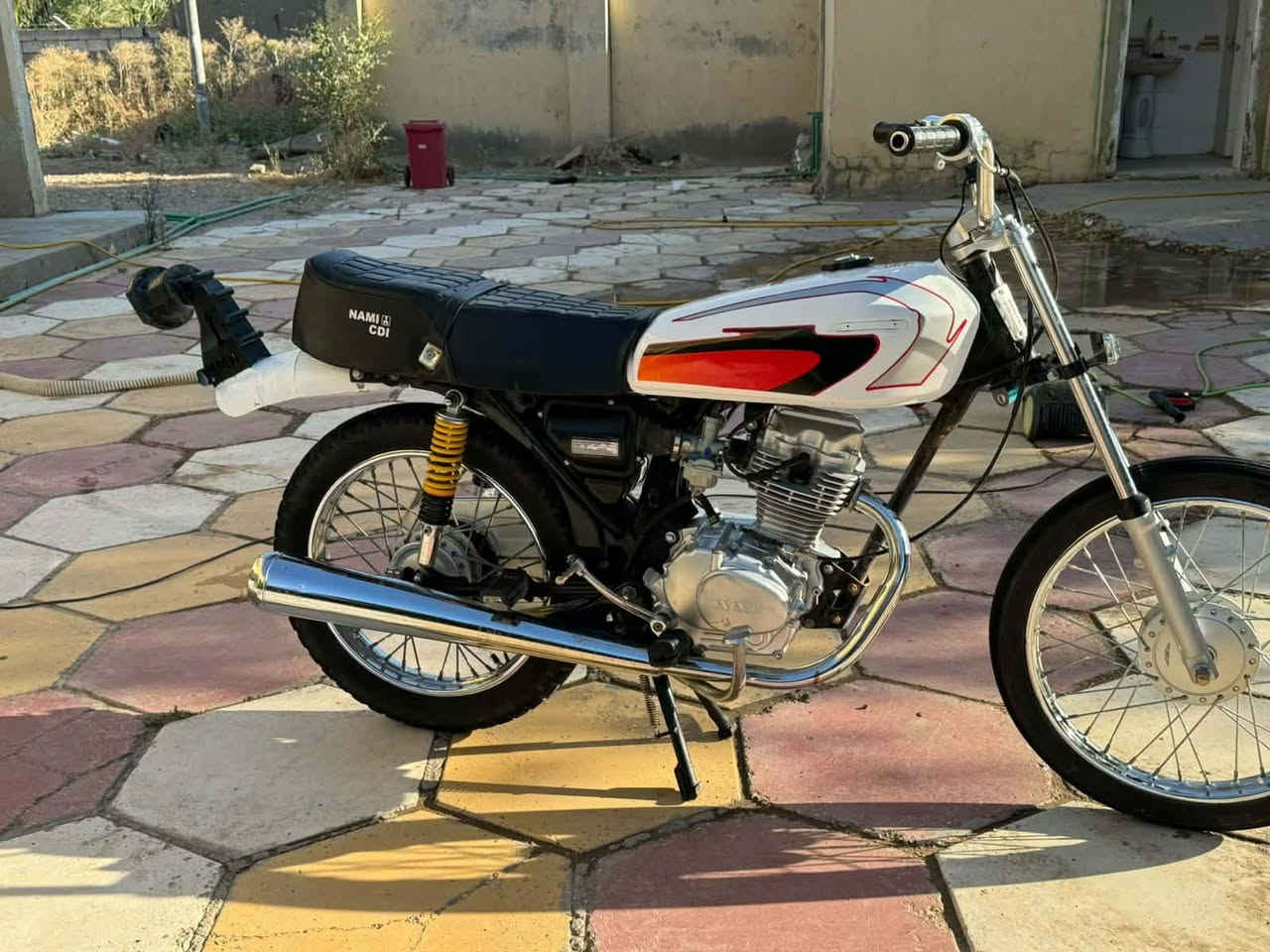 دراجه  للبيع موديل 2023 نامه  شلامجه اوراق رسمي كله جاهز 
السعر 700 وبيهه مجال 
.. *********** واتساب او اتصال 
مكلف بالنشر
