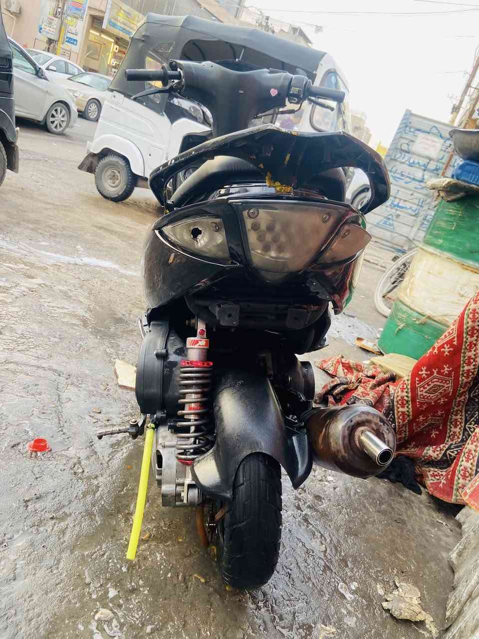 ‏سلام عليكم دراجة ماكس مضلع دراجة نظيفة شغالة هند سلف مكينة ناعمة صالون سري رياضي السعر 450 وبيها مجال مكان بغداد البياع الشهداء رقم ***********￼
