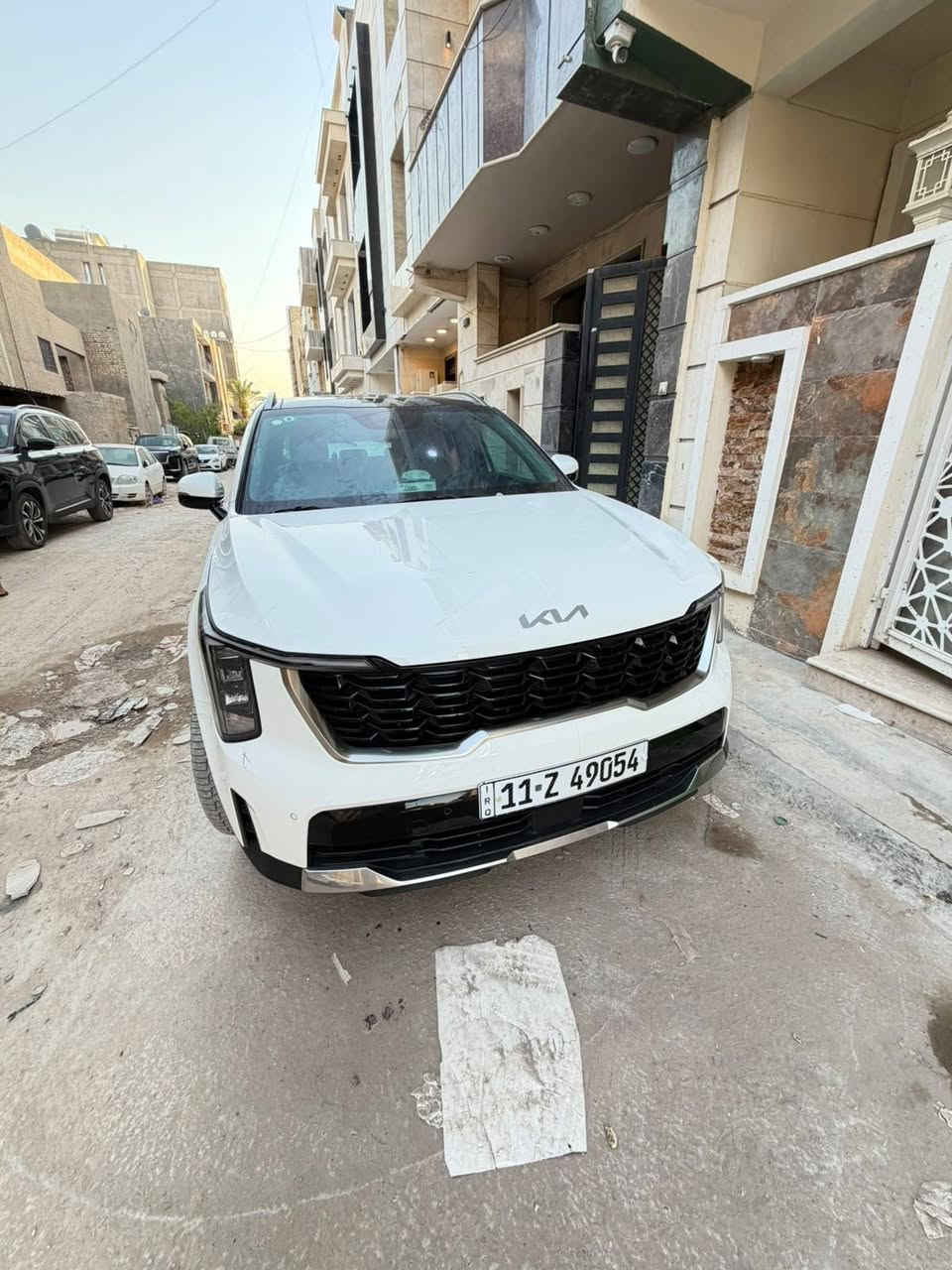 سورنتو 2025 خليجي
ماشيه 11 الف 
السعر 32.000$
وبيها مجال بسيط 
***********
