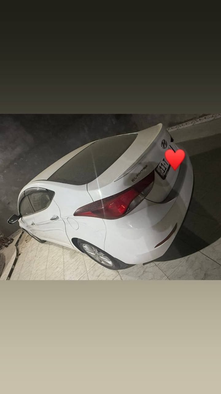 سلام عليكم سياره البيع مديل 16 سياره كفاله عامه سياره جديده تخم تايرات حداده 100/100سياره بسمي تحويل ثاني يوم رقم بغداد ومكاني بل بصره وسعر خاص وبخدمت الشراي وهاذ رقمي ***********
