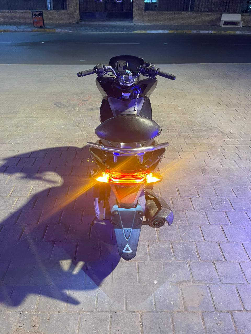 سلام عليكم شباب بي اسي اكس ياباني 
للبيع دراجه منزله رمبه ماشيه 17 وسعر بل خاص


**إذا كنت صاحب هذا الإعلان وتريد حذفه لأي سبب، رجاءا أرسل رسالة إلى الدعم الفني**