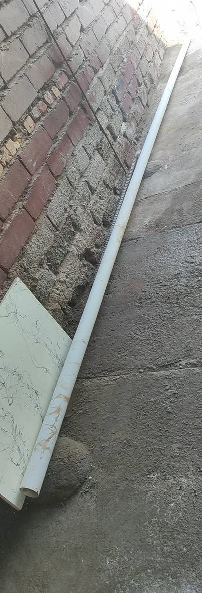 للبيع 3 بواري طولهن 4 متر. *********** مكاني بلهوير
