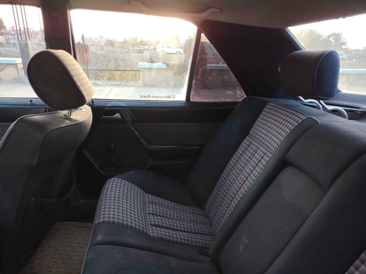 سلام عليكم موديل ٨٦
مارسدس دب حجم300
كير كهربائيات خير من الله 
تخم تاير رقم سليمانيه بسمي سنويه ٢٩
مكينه بطه ٣٠٠٠
فقط المكينه بيهه يطق بس تمشي خير من الله 
مكاني بابل ***********
بيع ٤٨ او مراوس
