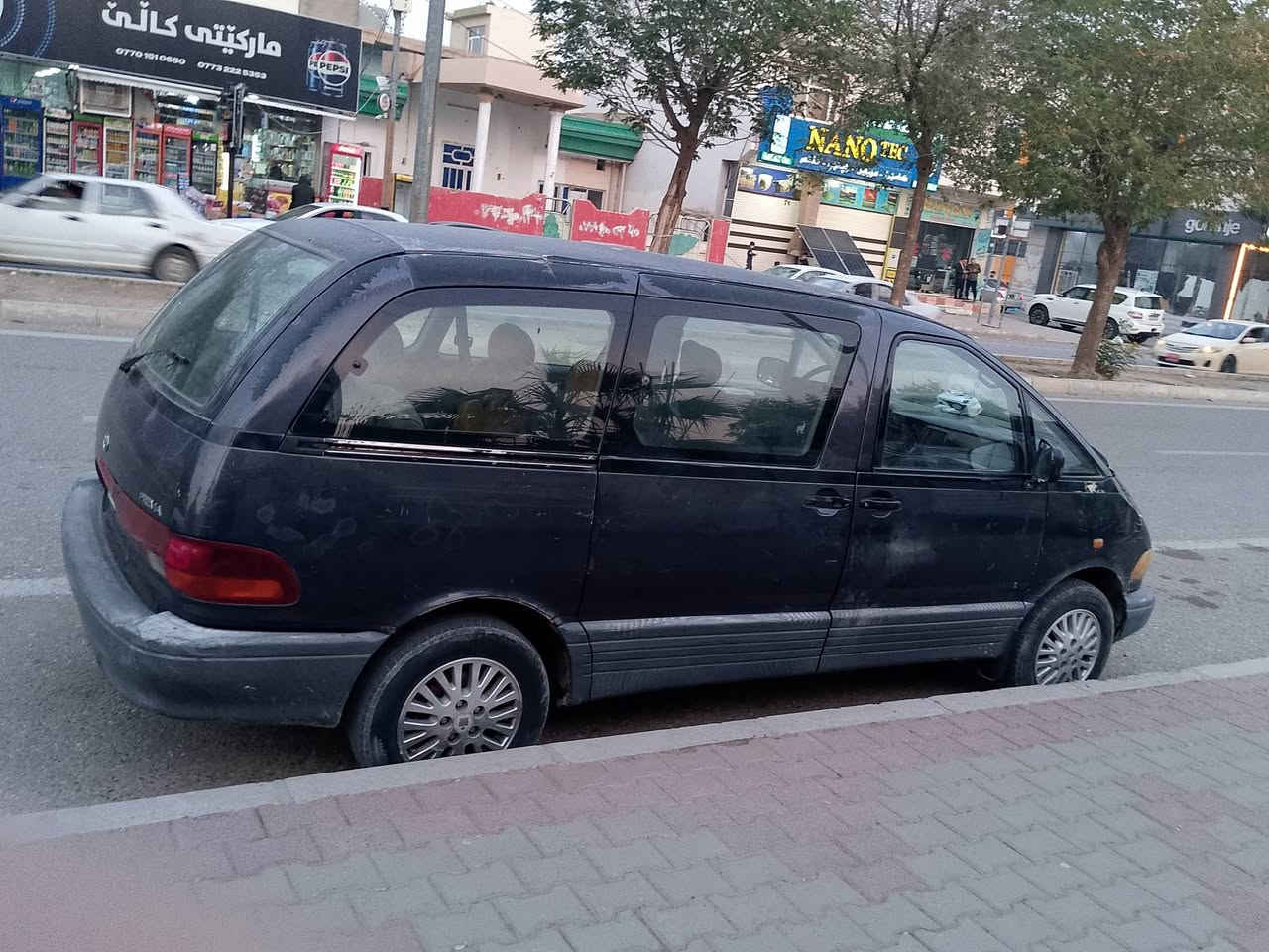 سلام عليكم تيوتا بريفا للبيع موديل 93 سياره جاهزه نضيفه كير عادي شاشه ايبات 7 راكب  سياره خير من رقم اسليمانيه انكليزي كشره حلو الايتات جديده امامي خلفي كهربائيات كله شغال محرك كير مكفول كفاله عامه سنويه لحد 27 مكان سياره كلار و بغداد بيع مستعجل سعر 37 بيهاا مجال الطيبين....


**إذا كنت صاحب هذا الإعلان وتريد حذفه لأي سبب، رجاءا أرسل رسالة إلى الدعم الفني**