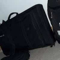 كنترولر ديجي flx10 مستخدم قليل معاها جنطة للبيع هاذا رقمي 07512144904