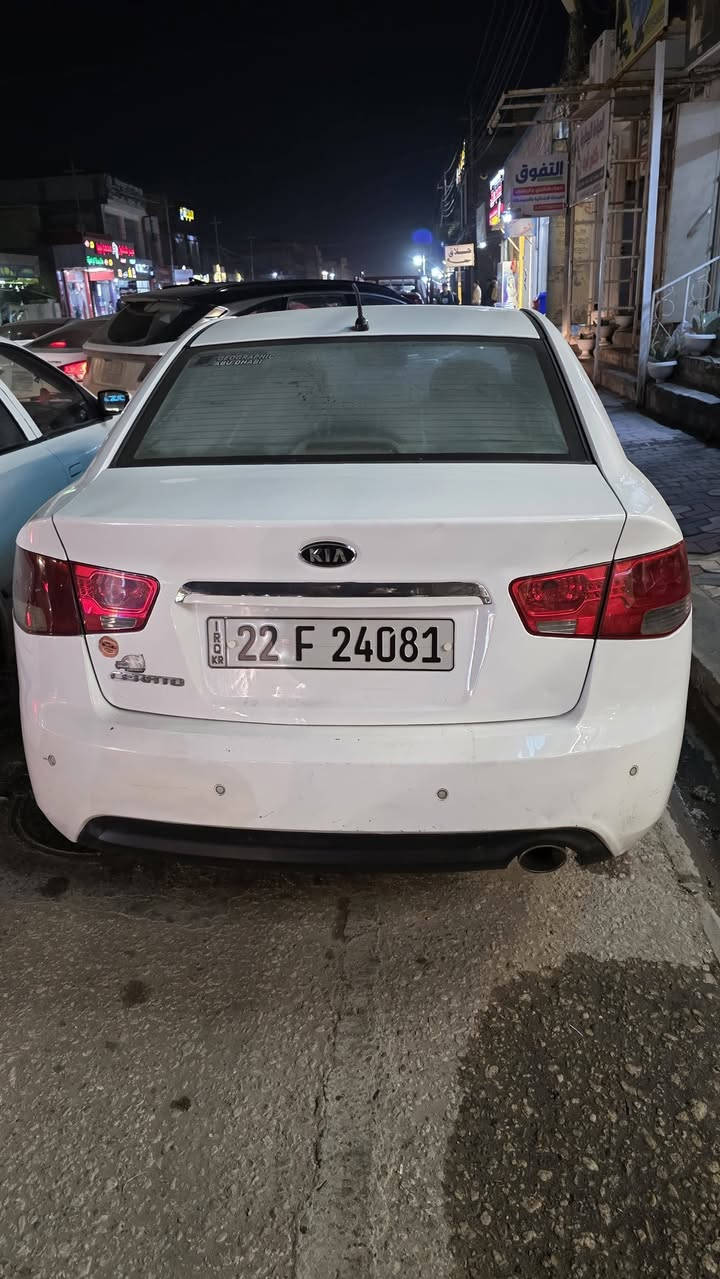 السلام عليكم سياره كيه سيراتو مديل 2012 فول عده البصمه رقم أربيل جديد بيهه قطعه وحده وكم مكان بارد فقط بدون لا تبديل ولا صبغ السعر 105وبيهه مجال ***********
