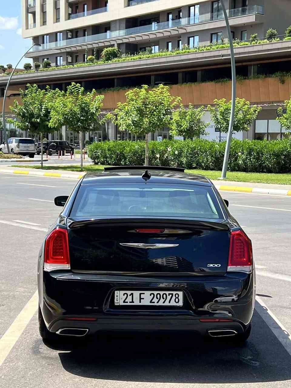 Chrysler C300 2016
کرایسلر٢٠١٦Awd
مواسەفات C فول فول 
پانۆراما
بەصمە
کوشن جلد
کوشن کارەبا
کوشن خەزن
کوشن ساردوو گەرم
پەردە کارەبایی
شەخال
کامێرا 

تەحویلو خەرامە بەشەرت
سەیارەکە بێ بۆیاخە بەس یەک پەڵە کارتی هەیە
بێ ئەوەی ناوی گرتبێ پێشو دوای کەپسە
گێڕو مەکینەی بە شەرت نەکراوەتەوە
 دەعمی بۆ دەعمی بەشەرت 
شوین سلیمانی
*********** whats app
