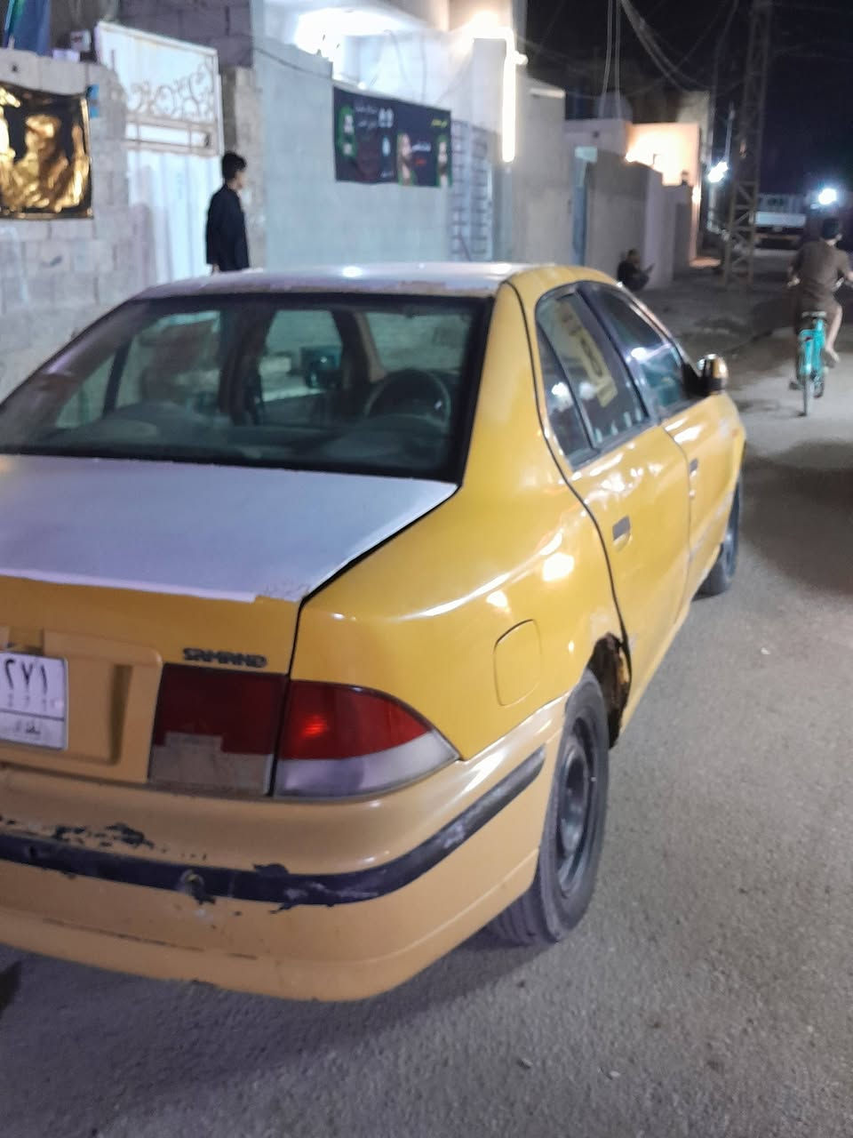 السلام عليكم سمند مديل ٢٠١٠ السياره حلوه ونضيفه السنويه نافذه ٢٠٢٤ اوراق هيه موجودات ٢٠٢٤ مستمسكاته صاحبه موجود  بس ماندل اتعهد سرقات وعشار السعر   15  بيه مجال بصيط العنوان الامين الثانيه نواب الضباط نهايت الشارع وهاذا رقمي متواجد واتساب وبخدمتكم  ***********

