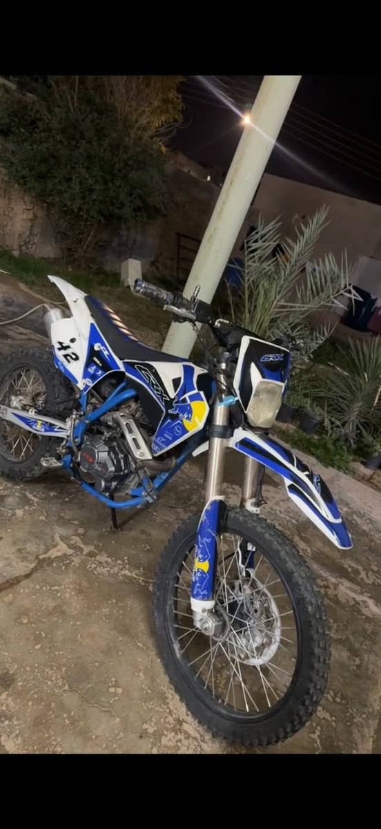 CRX 300cc دراجه مكفوله محرك مامفتوح شعله ومعدل السعر 1100
للتواصل ***********
