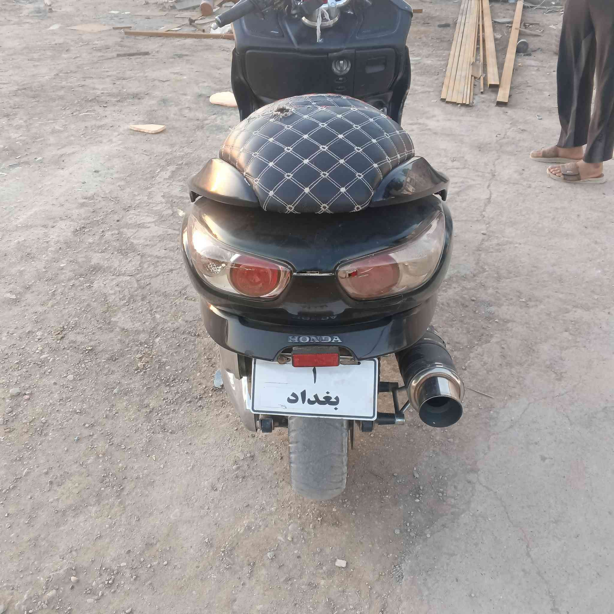 09للبيع السعر 800قفل ***********
