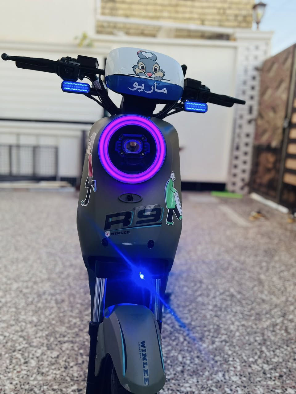 سلام عليكم R9 للبيع مديل 2026 كفاله باسكل نضيف احله من صوره  كهربائيات كلها شغاله 5بطاريات جدد حساسات بصمه إنذار مكاني كربلاء السعر 500 الاستفسار ***********
