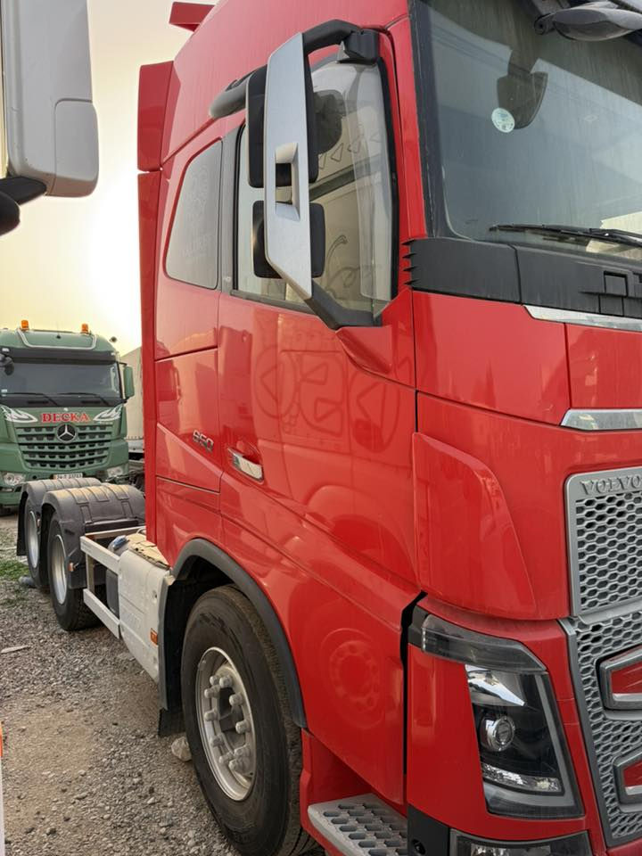 سلام وعليكم للبيع فالفو موديل ٢٠١٧ سحال دبل تاير فول فول مواصفات
للاستفسار الرجاء اتصال على الرقم المذكور

***********

العنوان/ كلار- سليمانية
