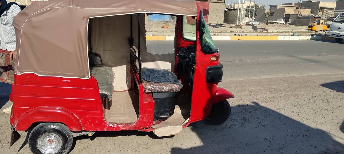 تكتك للبيع موديل 2017شهر 11مكينه عشرين تخم تاير كهرپائيات شغاله سبعه اوراق للترقيم مكينه لاصرف ولاتبخير جاهزة للشغل سعر 3200 مكان بغدادبلاديات شارع المرور إستفسار على هاذا الرقم ***********
