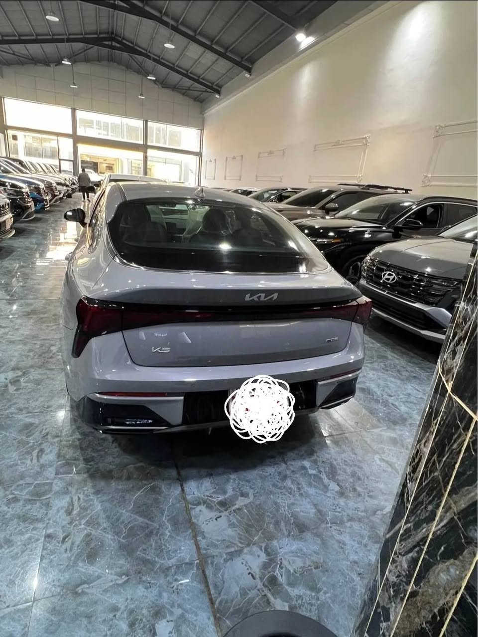 🚘 كيا K5 GTLINE موديل 2025 🚘
مرقم دهوك جديد

حساب كلين حادثها بسيط جدا 
ماشية 15,000 ميل قابل للزيادة

المواصفات
✔️ لون سمنتي
✔️ كشنات امامي تدفئة
✔️ بصمة + تشغيل عن بعد
✔️ داخل جلد أسود
✔️ كرسي سايق كهربائي
✔️ شحن وايرلس
✔️ رادارات أمامية وجانبية
✔️ أوتو بريك
✔️ LED أمامي وخلفي
✔️ شاشة كبيرة
✔️ ويل كب GTLINE
✔️ هندبريك دكمة
✔️ Drive Mode
✔️مكينة 2500GDI
✔️ حساسات
✔️ ومواصفات إضافية كثيرة

📞 للتواصل والاستفسار :
*********** 

📍العنوان : دهوك
