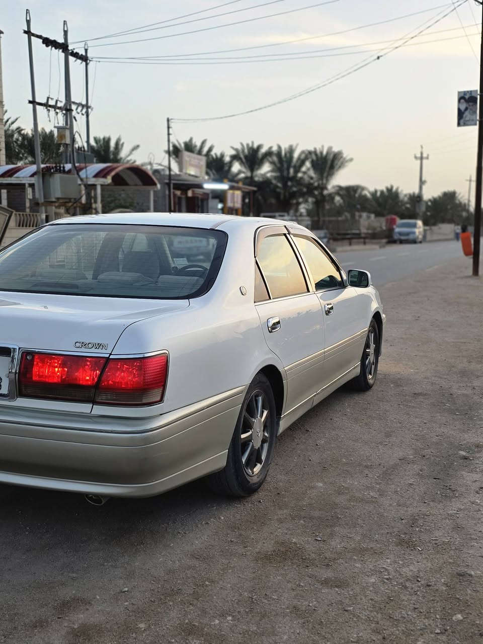 جنون للبيع رقم انكليزي سنويه مجدده تحويل فول ٤ دكم مكفوله من الكص والضربه  فقط (نقل جثه) سياره حلوه ونضيفه السعر ٨٧ وببه مجال البصره بني منصور ***********
