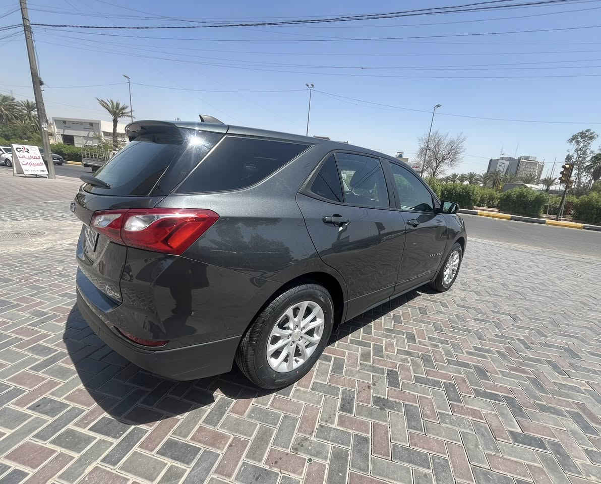 ‏Chevrolet Equinox 2021 LS
‏‎شيفروليه  اِكوينكس LS  2021
‏‎لون فحمي  
‏‎الرقم اربيل.
‏‎ضررها دعاميه وبنيد مصبوغ 
                                                   
‏2GNAXHEV6M6126239 رقم الشاصي
‎*العداد:41,000  / ميل 
‎المواصفات: 
‏‎*حجم المحرك 1500+تيربو
‏‎*داخل ابيض مخمل
‏‎* بصمه
‏‎* شاشة كبيره تدعم كار بلي واندرويد اوتو
‏‎*شاشة معلومات(قراءة مقياس الدهن- ضغط الدهن-ضغط الاطارات-البطارية-مصروف البنزين...ومعلومات اخرى)
‏‎* كاميرا
‏‎*سايد بريك كهرباء
‏‎ *ردار امامي+ تنبية الاصطدام الامامي(ظهور ضوء احمر بالجامة الامامية+تنبيه صوتي)
‏‎*نظام تثبيت السرعة التكيفي
‏‎* نظام التراكشن(مانع الانزلاق)
‏‎*اوتو ستوب.
‏‎*نظام مانع تصادم امامي
‏‎*تبريد قطعتين
‏‎ *لايت ليد +لايت اوتو+عالي –ناصي -اوتو
‏‎*تحديد المسار+ تنبيه الخروج عن المسار
‏‎ *تحديد السرعه
‏‎*كرسي السائق كهرباء
‏‎*ويل كب حجم 17

‏‎مكان السيارة: بغداد .
‎السعر: 138 ورقة 
‏‎ للاستفسار الاتصال  ***********
