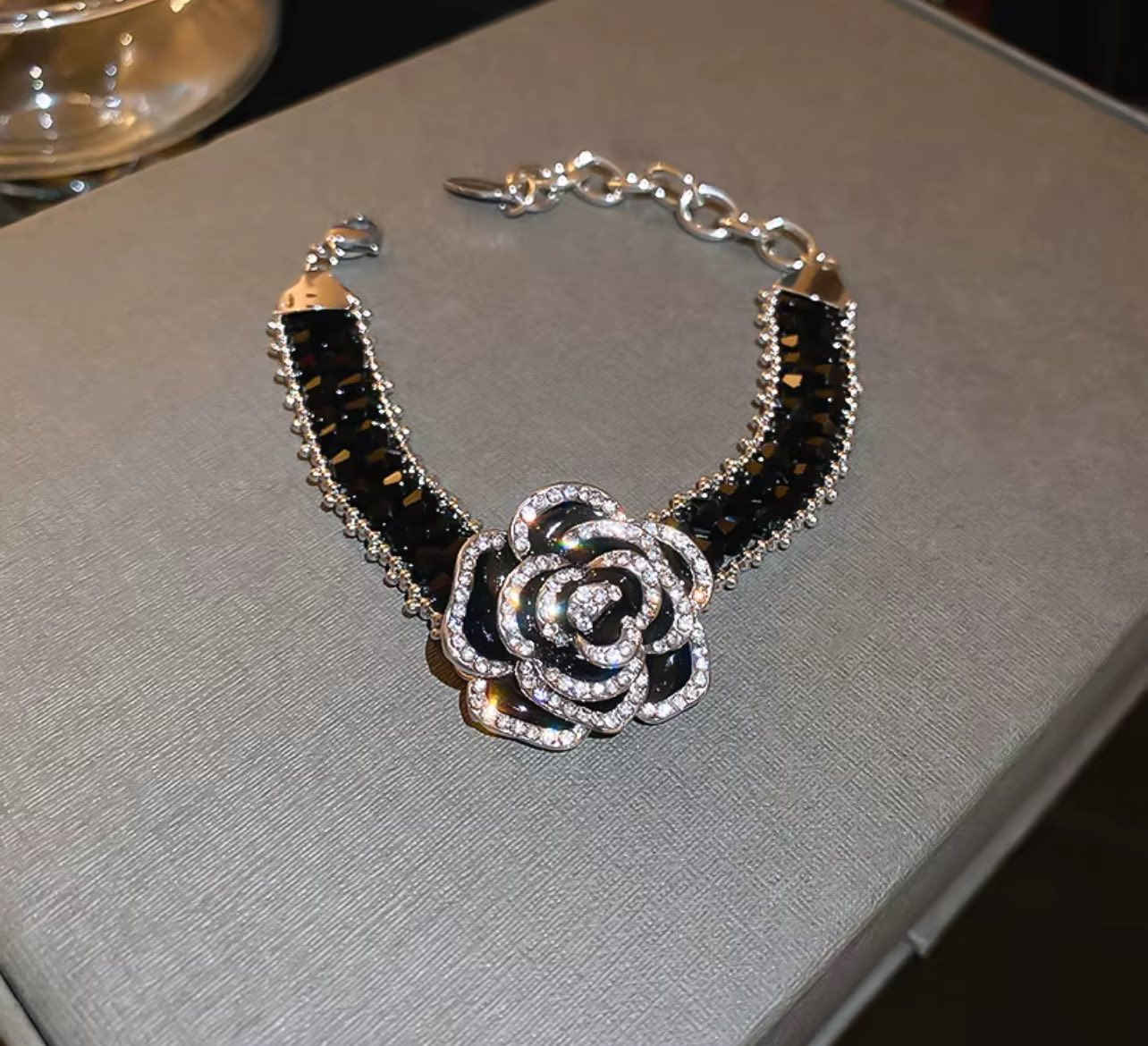 سوار ماركه ستانلي ستيل كرستاال اصلي


**إذا كنت صاحب هذا الإعلان وتريد حذفه لأي سبب، رجاءا أرسل رسالة إلى الدعم الفني**