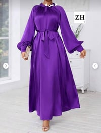 اجمل موديلات الفساتين  متوفره    للحجز مراسلة الصفحه او  واتساب 077045...