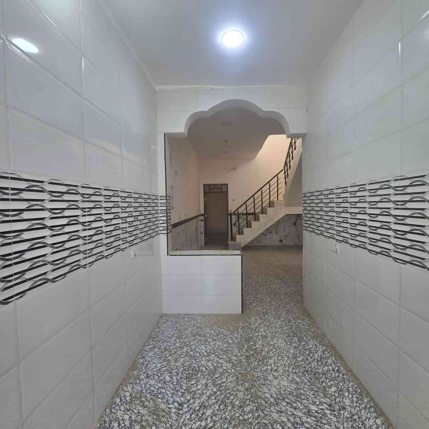 يا الله يا مسهل دار للبيع المساحة ١٢٠ في مغربه قرب جامع الحرار بنا حديث جاهز السكن السعر الشراي ب ١١٣ الهاتف ***********
