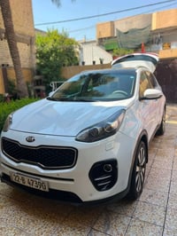 سبورتج مديل2017 خليجي فول مواصفات ما عدا البصمة ماشية 85 الف مكفولة من...