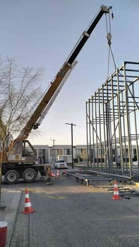 كرين كاتو20 طن للبيع موديل 79 مكفول تخم تاير مكينه جديده 33 حديثه مضخه...