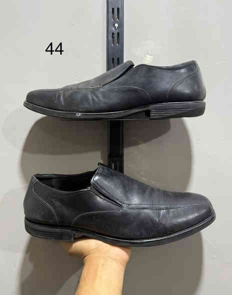 تخفيضات 🔥🔥🔥🔥🔥
سعر القطعه 5 الف
احذيه بآله اوربي آصلي 
القياس موجود داخل آلصوره 
الأستفسار مراسلة البيج ✅ او واتساب ‭0780 546 1406‬☎️
التوصيل الى كل العراق 🚛🚛
