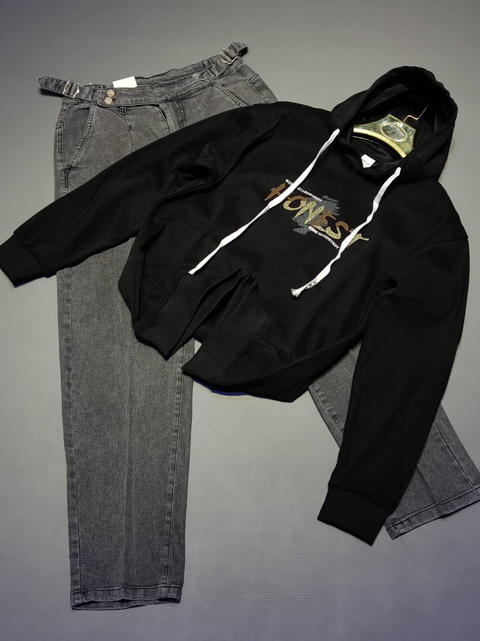 سيت كامل #ب25 الف فقط
العنوان 
الخاجية شارع 40 مجاور سوق الخاجية العصري
تحت كوفي شوب الديرة


**إذا كنت صاحب هذا الإعلان وتريد حذفه لأي سبب، رجاءا أرسل رسالة إلى الدعم الفني**