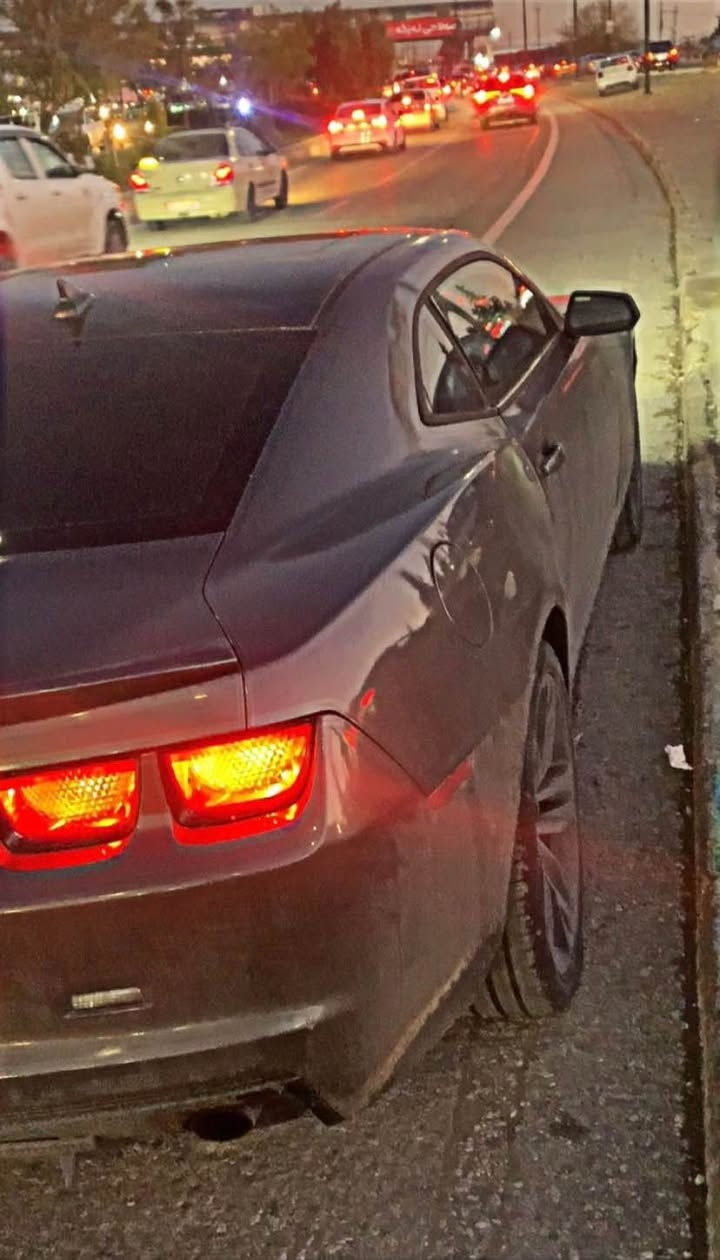 بەناوی خوای گەورە
شۆفلێت کامارۆ
٢٠١٠ ئاڕ ئێس 
رەنگی نەوتی
سلایت 
جام کارەبا
تەحدید سورعە
لایت زینۆن
تەحەکوماتی سەر سوکان
دوو مۆدی لێ خورین 
تاقم تایەو ویلی ٢٠٢٠
حیزام بۆیاخ بە بێ سەقف
یەک بست چەمەلەخی دواوە
پێوەیەتی ناوی نە کرتوە 
پێش و پشتی کەپس 
رەقەم هەولێر 
بەشەرتی تەحویل و وەکالە 
بەناوی خۆمانەوەیە 
یەک دینار خرامەی تیا نییە 
سەنەوی بەسەر چوە لە ٢٠٢٠ 
مەکینەی کەمێک ئەدوانسی هەیە 
واتە کەمێک دیلکۆ لێ ئەدات 
گێر و کارەبای و دار و بەردی بەشەرت
گۆرینەوە ئەکەم لەسەر دل گرتن بەلام
بە سەیارەی بێ سەرەتا نایکەم 
سەیارەکە لەسلێمانییە 
مشتەریت ئەو خەمە سەر سەرم 
مەسج بکە یان وەتس ئەپ و فایبەر کراوەیە 
*********** السليمانية, العراق
