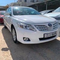 كامري خليجي 2010  بس چاملغ مبدل  GXL وبااسمي للتواصل 07706677126