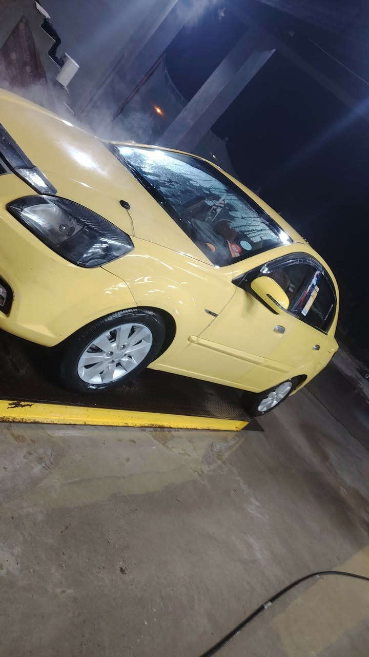 السلام وعليكم
كيا ريو 2011 بدون ضرر فقط تلقطين

مري كهرب شفط

كير اوتو

تحكم ستيرن

جمات كهرب

قفلل مركزي

محرك 16 بلاد

هيئة وغرامة صفر

شرط التحويل

***********

***********
