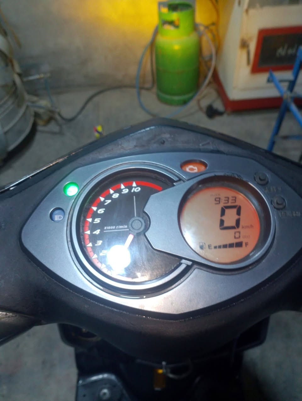 بيع مستعجل  سكنز فحل جاهزه مكينه بلادي كابريته تخم تاير جديد مفوله الدراجه السعر ٥٥٠.  كله شغال بيهه


**إذا كنت صاحب هذا الإعلان وتريد حذفه لأي سبب، رجاءا أرسل رسالة إلى الدعم الفني**