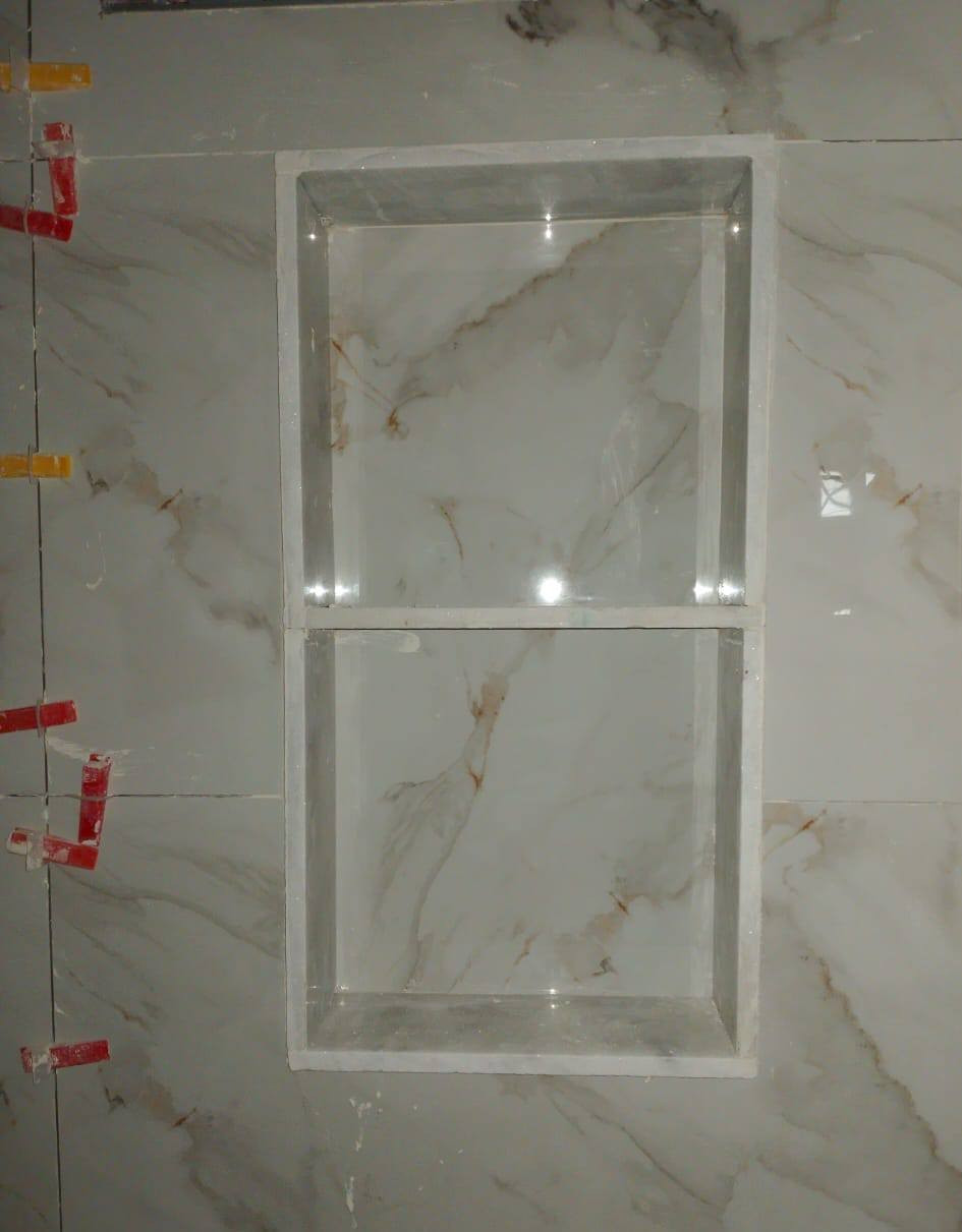 بسم الله الرحمن الرحيم
﴿وَقُلِ اعْمَلُوا فَسَيَرَى اللَّهُ عَمَلَكُمْ﴾

صدق الله العلي العظيم

خلفه سيراميك متفرغ 

مرمر +سيراميك+ألواح بورسلين

ولعمل النقشات والرفوف وغيرها.

للتواصل والأستفسار 

***********
