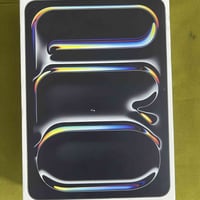 آيباد برو M4 • بطارية ١٠٠٪ • ملحقات كامل