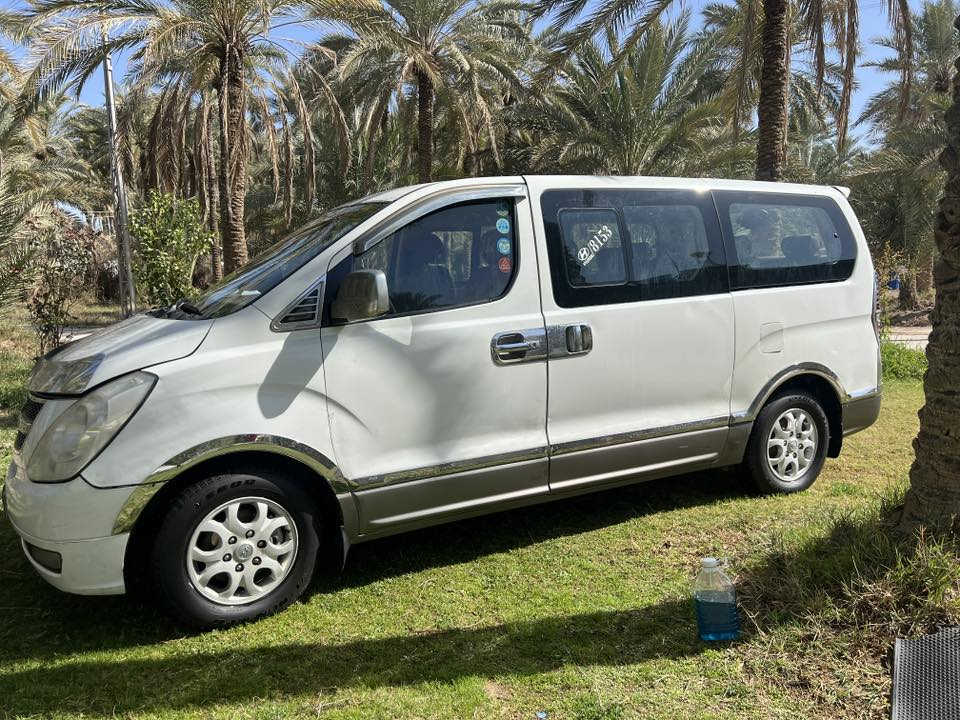 السلام عليكم ورحمة الله وبركاته
ستاركس موديل ٢٠٠٩  للبيع  

اخوان. السيارة مكفولة من تبديل والضربة  بيها صبغ كلش بسيط يم قبق الكاز.  وبيها طخه بسيطة بتكمة الخلفية  اني ضربتها بشباك المكيف وكدامكم موضحها بصورة .

تبريدها العام مبدل منضومة جديد وشرط الفحص كدام عينك 

كير مكينة  اكسن خير من الله   حداديتها نضافتها ٩٠٪؜  

السيارة باسمي ورقمها كريلاء ودولي والسنوية لل ٢٠٣٠ 

مكانها كربلاء  الحسينية 

رقمي ***********

سعرها ١٣٢ وبيها مجال واذا مو شراي لا تكسر بحلال العالم 🙂‍↕️
