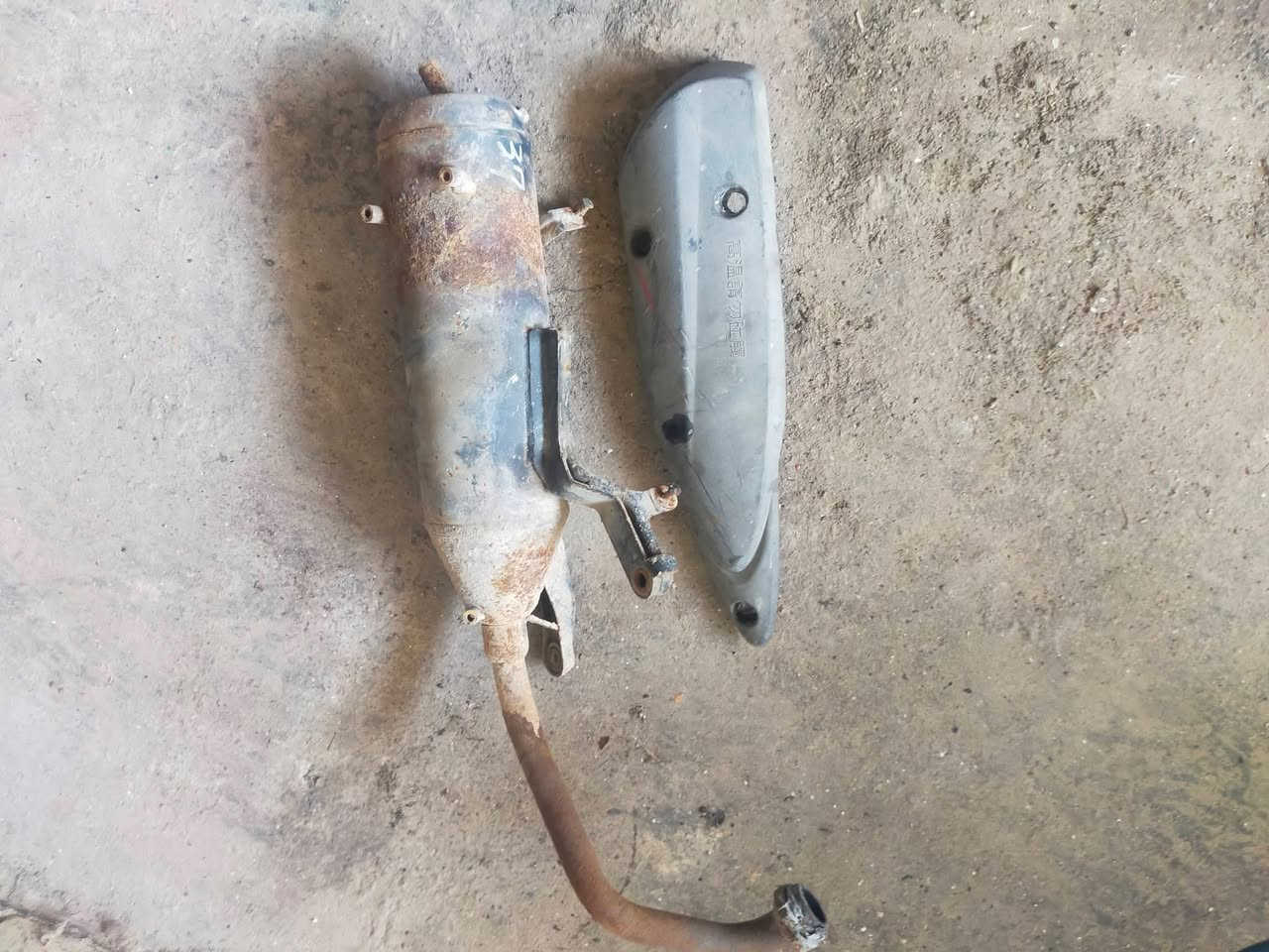 غراض اصليه كلمن وسعره توصيل موجود وين متريد


**إذا كنت صاحب هذا الإعلان وتريد حذفه لأي سبب، رجاءا أرسل رسالة إلى الدعم الفني**