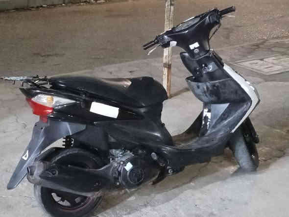 السلام عليكم ادرس ياباني حديث دراجه نظيفه كل شيء شغال بيها نازل مكفول ماكينه مفتوحه مره واحده ***********السعر650 وبيها مجال
