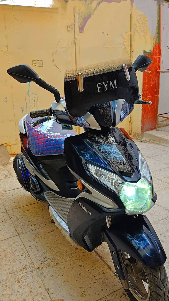 السلام عليكم.. ماطور للبيع ... مكاني الرمادي 
هاوجي VR دبابة  موديل 23 الحديث محرك 150 
مسجل لوحة عدد 2 حديث وسنوية بأسمي تحويل بنفس اليوم 
نظافة فول 100٪ 
كهربائيات، محرك، ، كلها مفولات وعالفحص، ماشي 10.800 تقريبا فقط .

 نكرة صلف،  هندر واحد 🔥 

بعض تفاصيل الماطور 👇
سويچات عدد 2 + بصمات عدد 2
قفل سكان 🔑
دوشمة الكشن
هورن سيارة عالي كلش
لايت زنون عالي وناصي 
لايت رماش
تغليف كاربون فايبر لبعض الاجزاء
جامة امامية

نظافة 97٪  مع بعض الخدوش البسيطة

السعر 18.5 وبي مجال قليل

تفاصيل اكثر خاص..  

او اتصل موجود واتساب

***********
