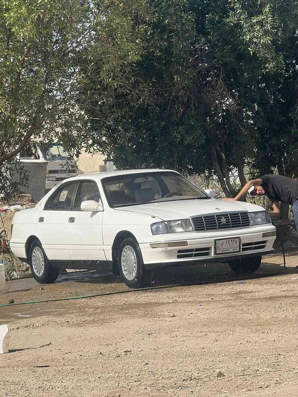 سياره بطه للبيع منفصل رقم بغداد لون ابيض راعيهه موجود مكفوله من الكصه ونقل جثه  بيهه طخه بسيطه جاملغ الخلفي سياره ماناقصهه اي شي تخم تاير جديد سعرهه 53 وبيهه مجال سياره مكانهه كوت  للستفسار الاتصال ع رقم ***********

وترهم مراوس
