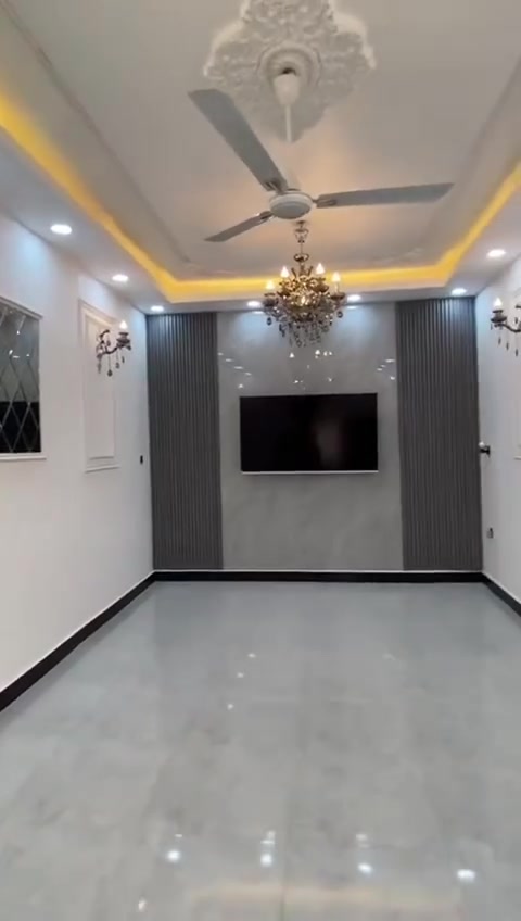 السلام عليكم
الي يحتاج شغل ديكورات او باي فيتر. او صبغ
يتصل ع هذه رقم 
*********** 📞وات ساب
