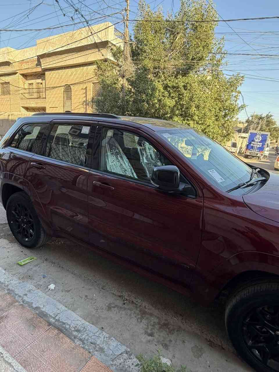 السلام عليكم..
جيب اس خليجي 2022
وكالة هارلم
مكفولة كفالة عامة
مغلفة PPF
ماشية 23 الف
فول مواصفات 1/1
رقم بغداد باسمي 
السعر 35800 وبيها مجال بسيط
الاتصال
***********
***********
