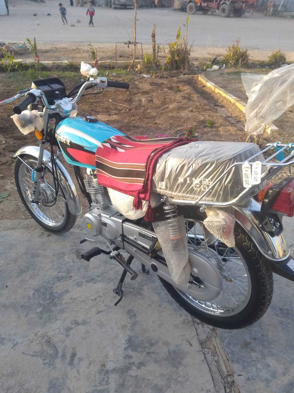 سلام عليكم دراجة ربعة كير مديل27 مكفولة كفالة عامة وراق سكنر مكان كربلاء حي عسكري ***********
