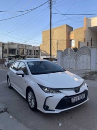 للبيع تويوتا كورلا هايبرد  موديل 2024 ماشيه 16 الف اخت الزيرو  سياره ج...
