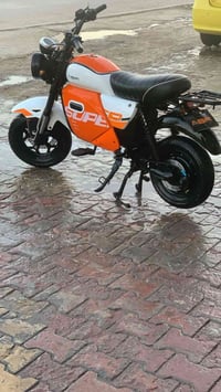 دراجه شحن • سرعه ٧٥ • مدى هواي