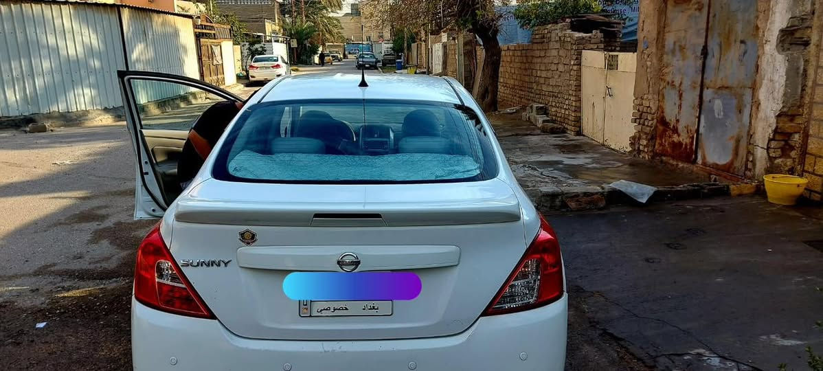 السلام عليكم للبيع سني هندي 2021 سيارة ماشيه 66 رقم بغداد باسمي
تحكم استيرن جام كهرباء سبايدر
شباك نيكل حساسات
مكفوله الصبغ والتبديل ولفتح ماعدا طخه بسيطة بل جاملغ وماملعوب بيهة وبارد اصبعين بخشم الجاملغ الامامي سعر  119 مكاني بغداد
***********
