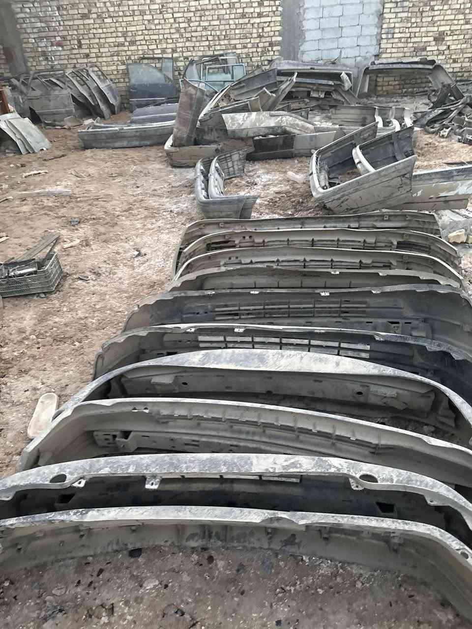 سلام عليكم كراج كامل مال اوبل كيرات سيناتور بيبان كلشي موجود سعر مناسب للبيع كله شلع برغي ما اخلي بلكاع كله بلعافية مكاني سماوة ***********
