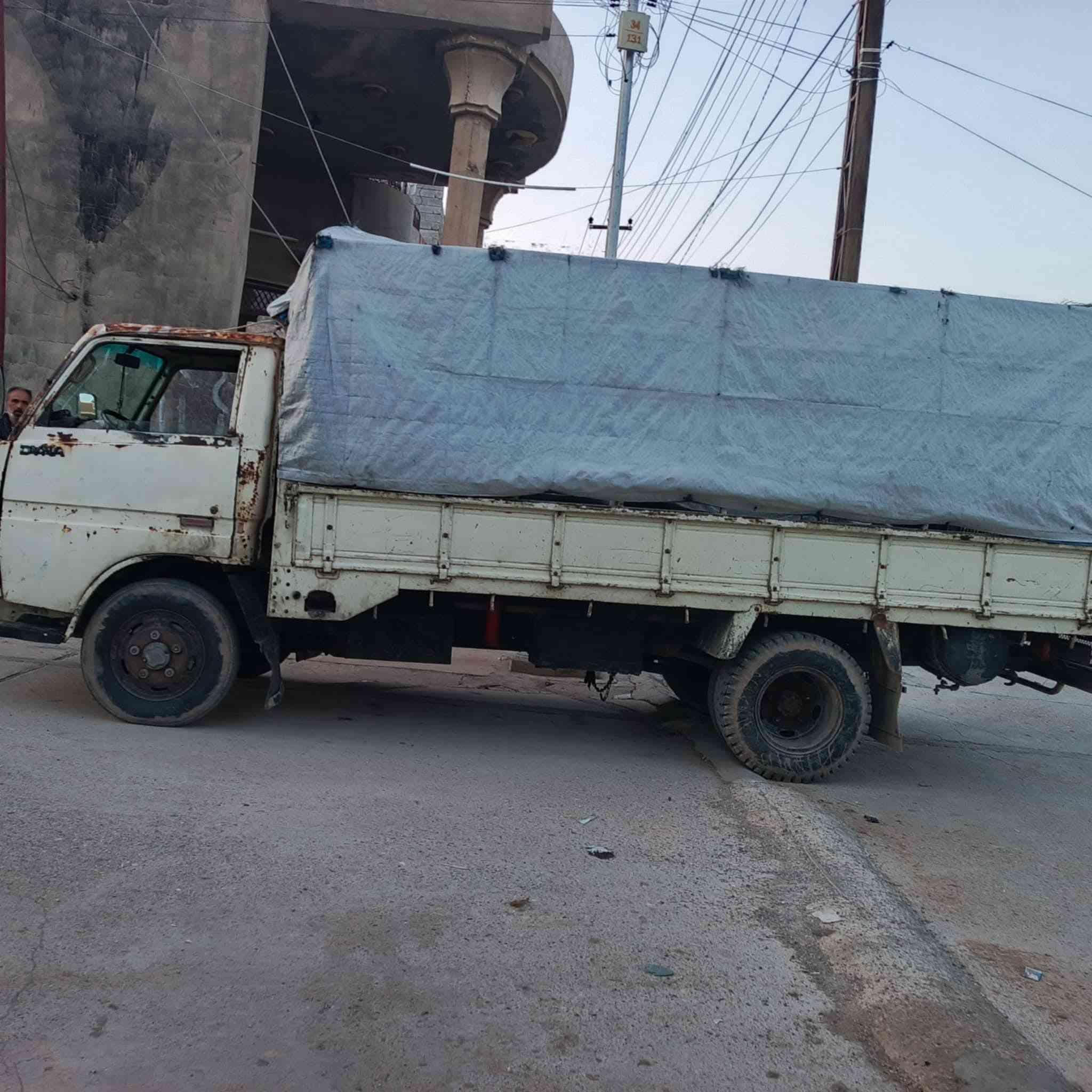 السلام عليكم داينه طنين للبيع گير محرك اكسن بالشرط محرك ٨٣ گاز اماراتي رقم السیاره 3 ارقام ممیز رقم تأمین سیاره شغاله نگره سلف کل عیب مبيها والشراي یتصل ع رقم ***********
