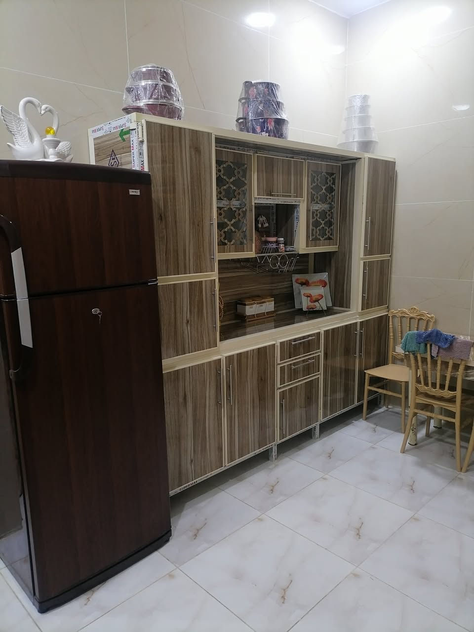 بيت زراعي مساحه ١٥٠ مربع وجه ١٠ ونزال ١٥ اساس رفت طابوق غرفتين وحده فوك وحده جوه مجمع ام البنين قرب صيطرت الألبان كهرباء تأسيس بوري مو دفن شغل درجه أوله سعر ٧٠
***********
