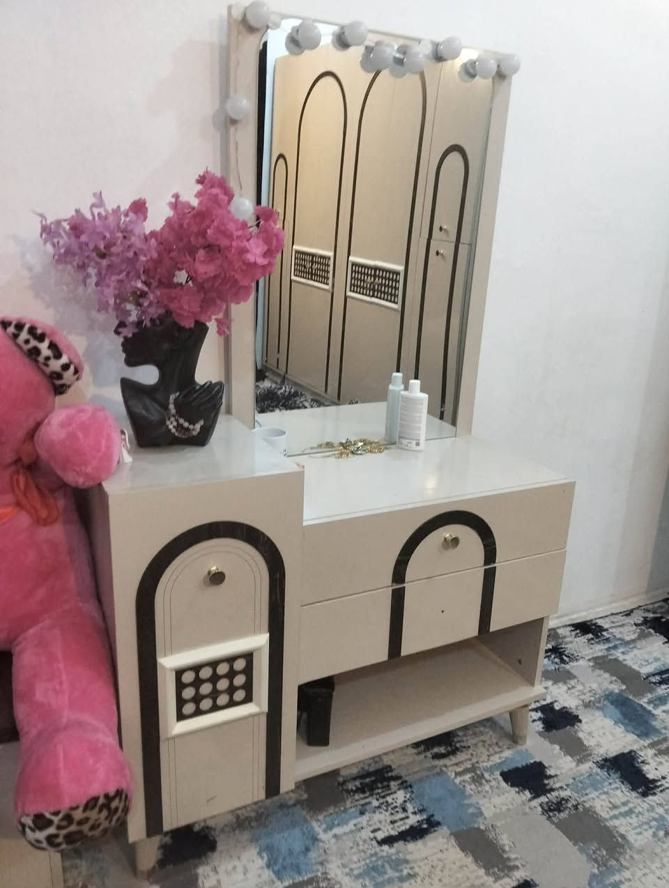 غرفه تركيه 6قطع نضيفه كلش سعرها 450قفل العنوان بهرز


**إذا كنت صاحب هذا الإعلان وتريد حذفه لأي سبب، رجاءا أرسل رسالة إلى الدعم الفني**