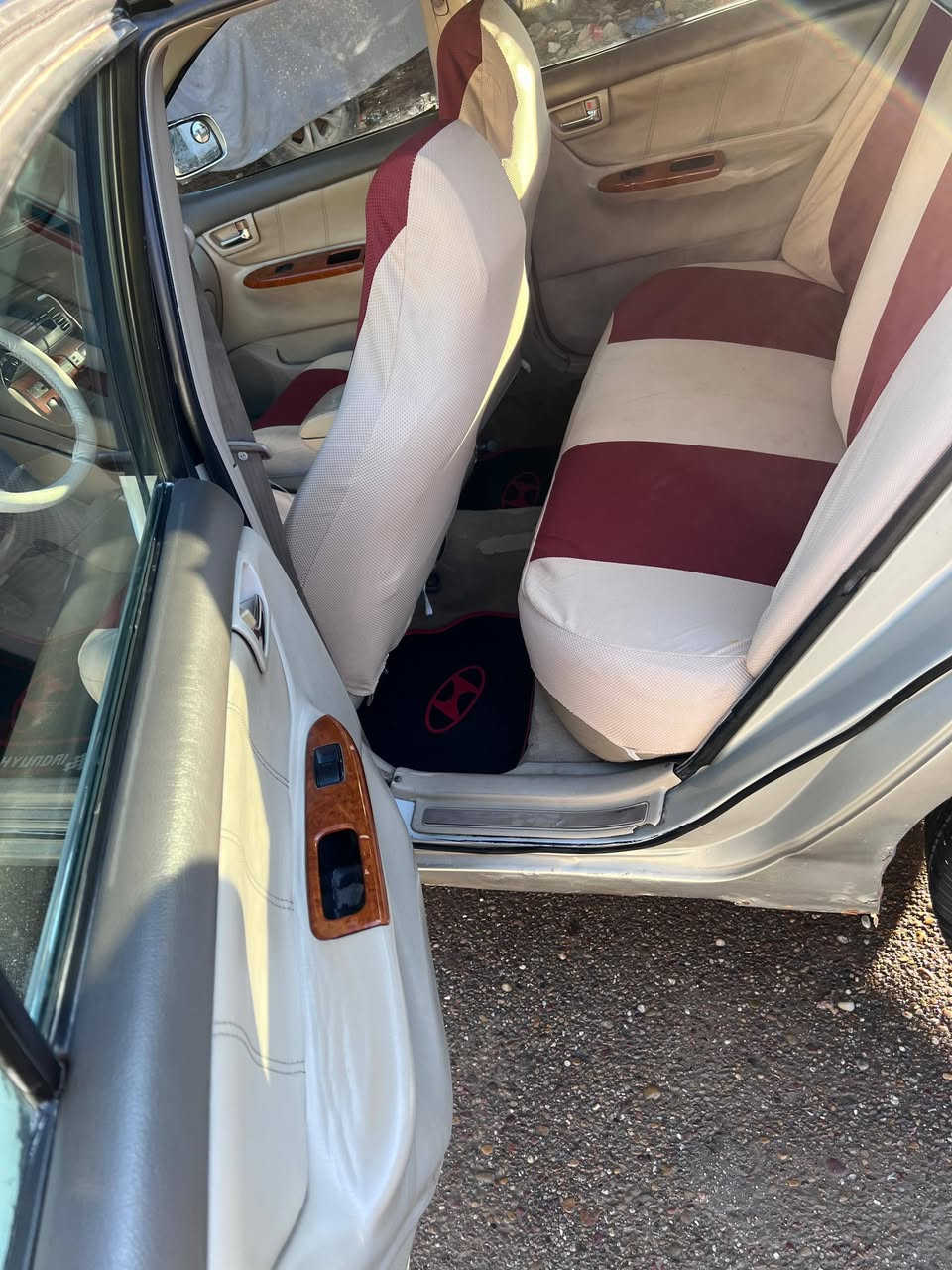 كورله موديل 2002 رقم وسنويه وهزة جديده مصبوغه جماليه فول واحد على واحد كشن جلد مري شفط سلايت طكتين تبريد بيانو 🎹 
تخم تاير ويل اسود مكينه 2000 اقتصاديه بشكل داخل بيجي صاج مسجل بلادي سماعات سستم صوت اواكس للبيع او مراوس شعندك نزل حسب القناعه السعر 75 وبيهه مجال حك الشوفه مكاني بغداد وهذا رقمي للاستفسار *********** ابو الحسن
